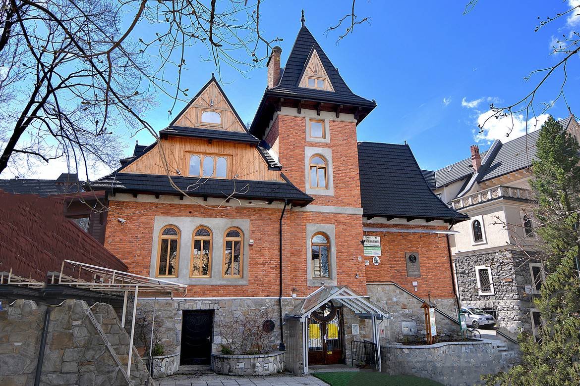 GERARD Corona Antracitová “Dworzec Tatrzański“ Zakopane
