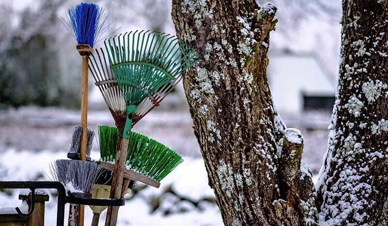 How to Protect Your Garden Tools and Furniture Before Winter