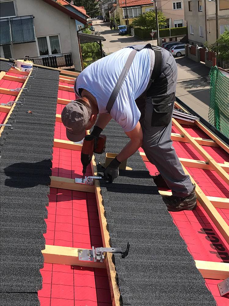 How to install solar panels on gerard roofs?