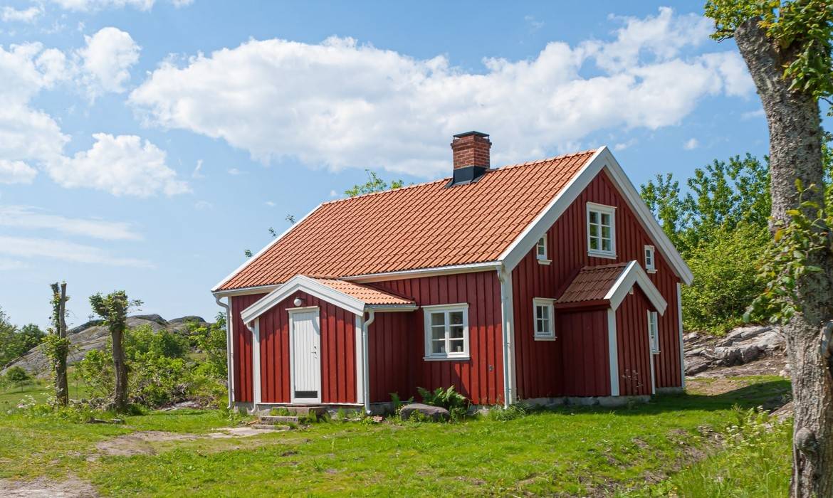 Exploring the World of Roof Pitches: Styles, Features, and Regional Influences