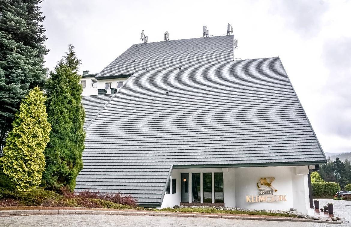 Reroofing in partnership with nature