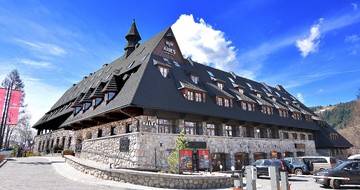 GERARD Lička šindra Deep Black Hotel Aries, Zakopane, Poland