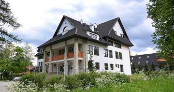 GERARD Fazsindely Antracit (Charcoal Carbon) Zakopane, Urząd Skarbowy