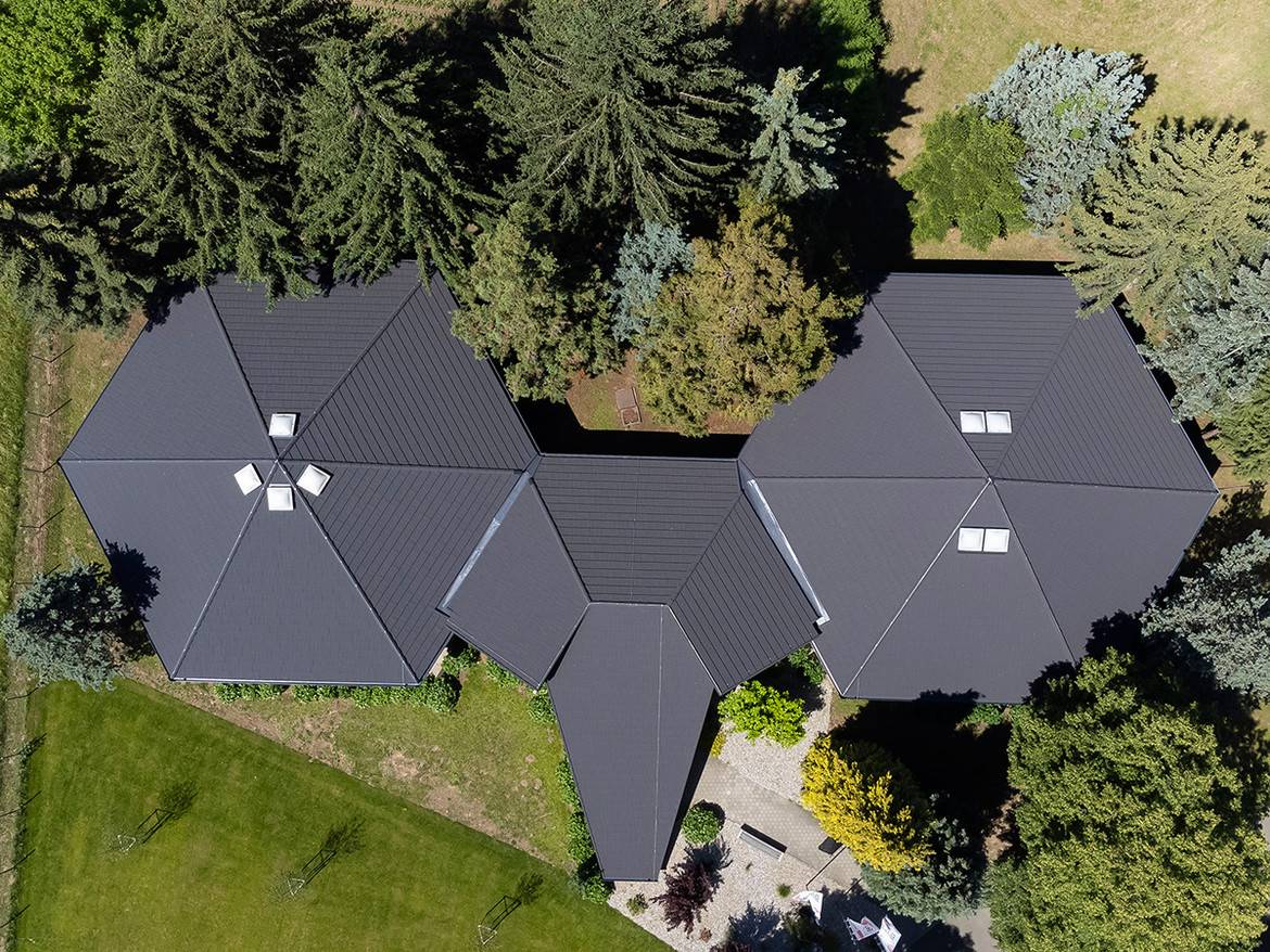 GERARD Corona Charcoal Slovenia