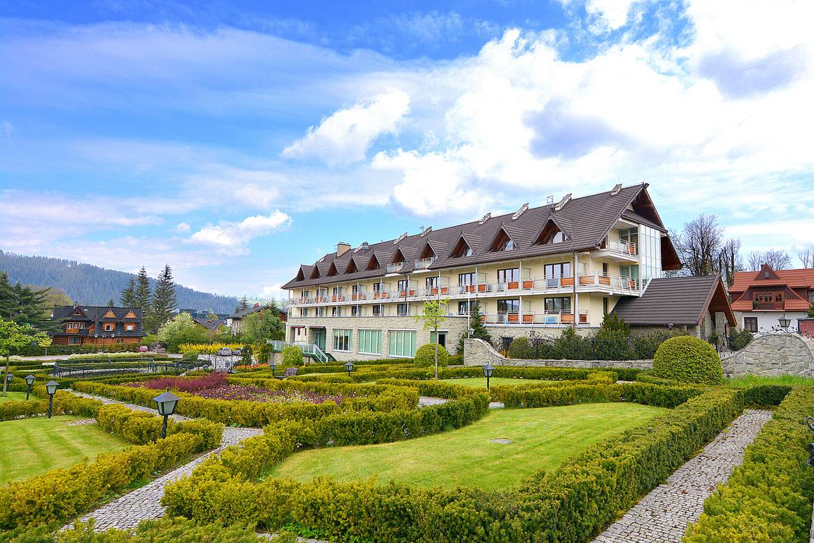 GERARD Corona Kedras Hotel Wersal