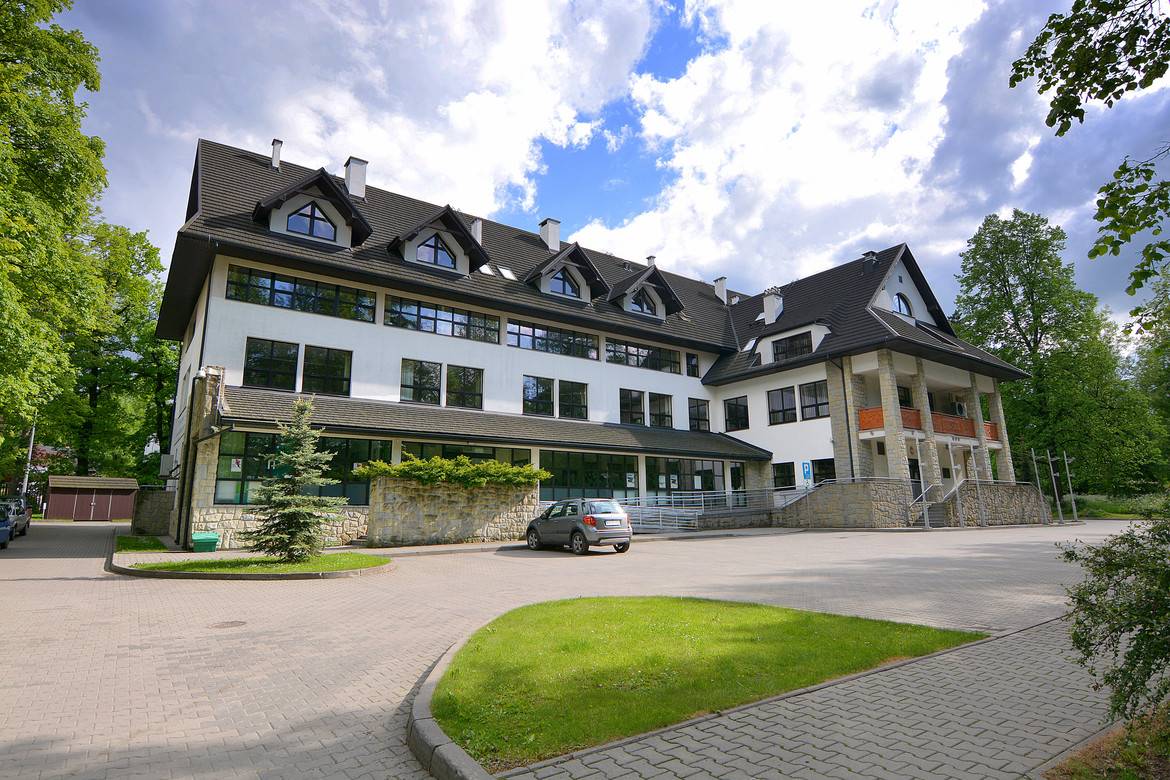 GERARD Corona Medžio anglis Zakopane, Urząd Skarbowy