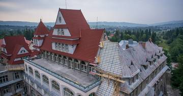 GERARD Heritage Spanskrødt Heritage Spanish red, Poland, Zakopane hospital