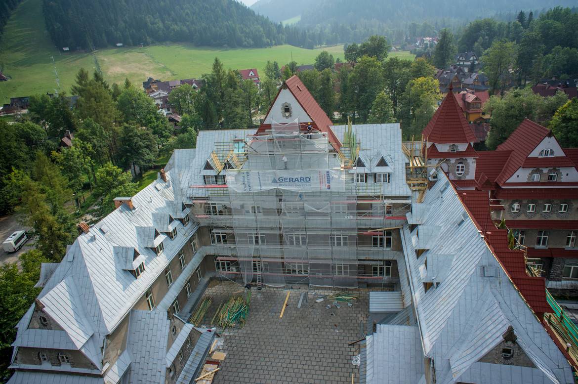 GERARD Heritage Spanskrødt Heritage Spanish red, Poland, Zakopane hospital