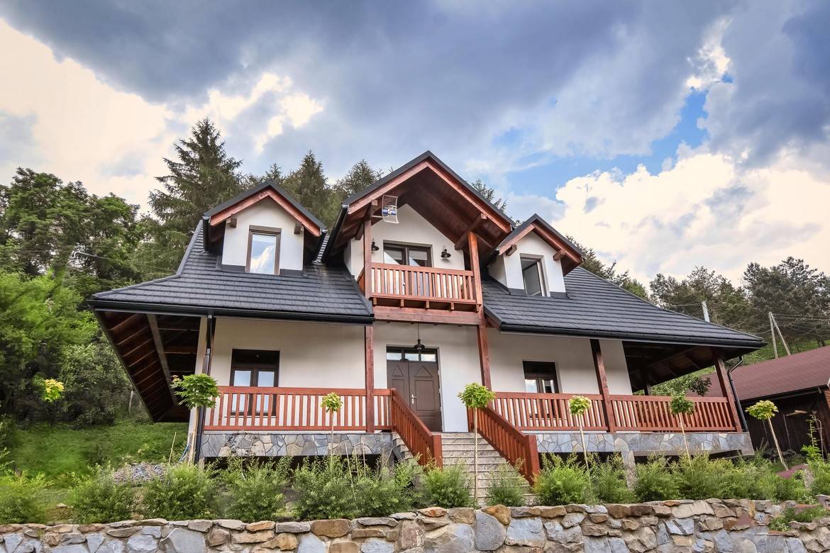 GERARD Corona Deep Black Polska