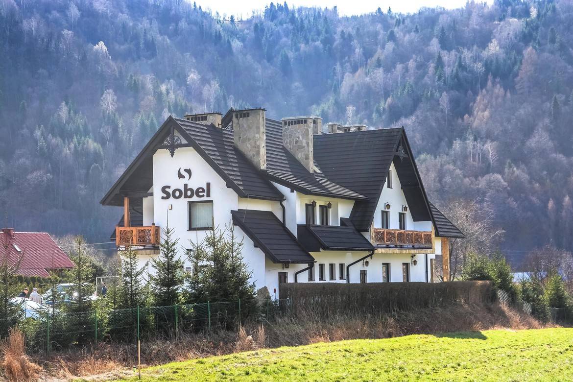 GERARD Corona Charcoal Sobel, Polska