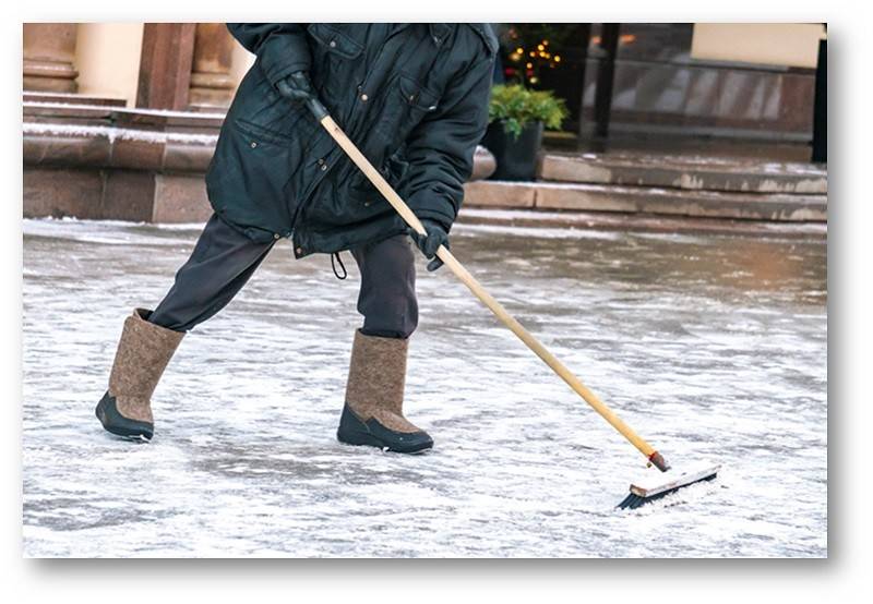 Cum puteţi curăţa zăpadă de pe o alee, fără a folosi o lopată: 7 soluţii care funcţionează