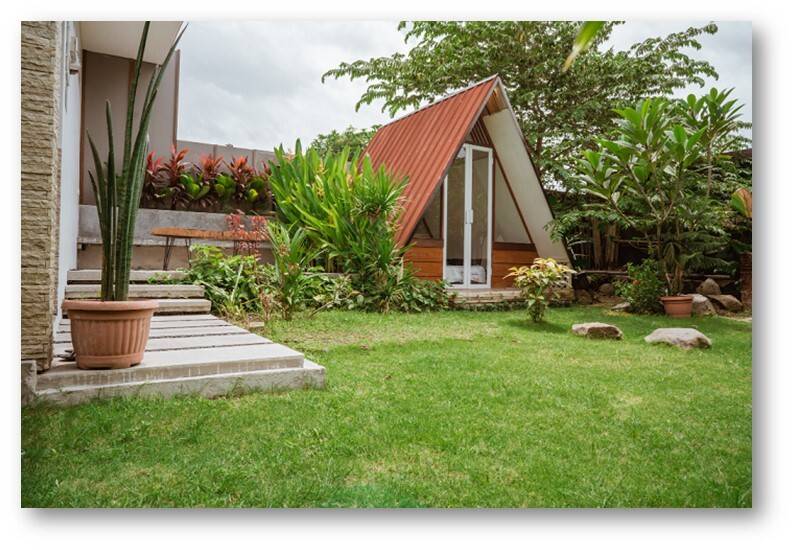 Idei de amenajare a curţii micuţe din spate