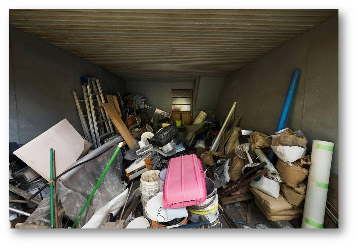 15 lucruri pe care să nu le ţineţi niciodată în garaj