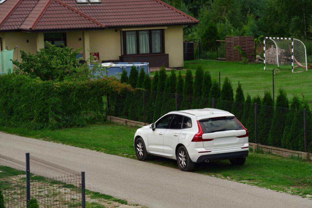 Ghid complet pentru securitatea casei în timpul vacanţei