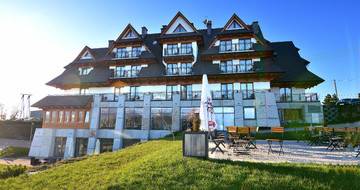 GERARD KORONA ŠINDRA Charcoal Hotel Zbójnicówka, Bukowina Tatrzańska