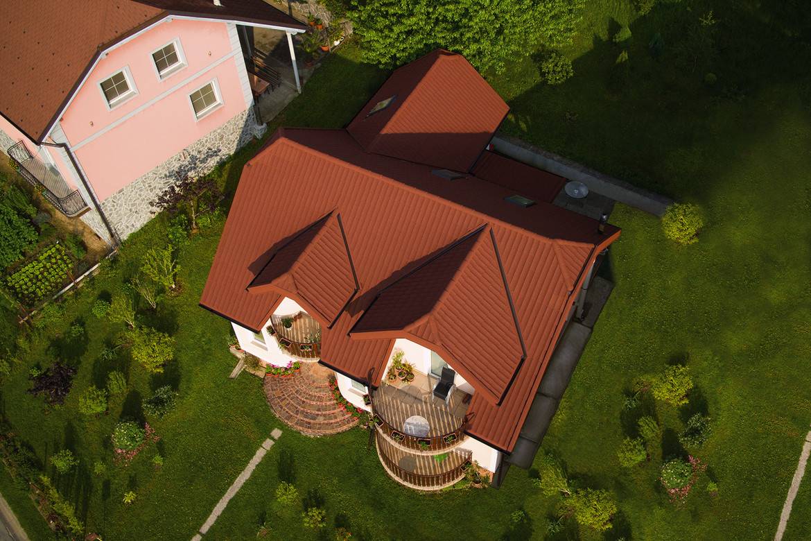 GERARD DIAMANT Rosso Diamant - Hoče - SLO