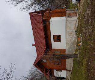 Obiteljska kuća