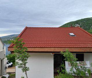 Obiteljska kuća