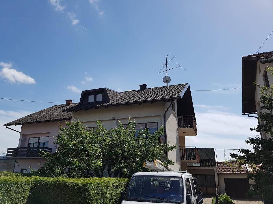 Obiteljska kuća