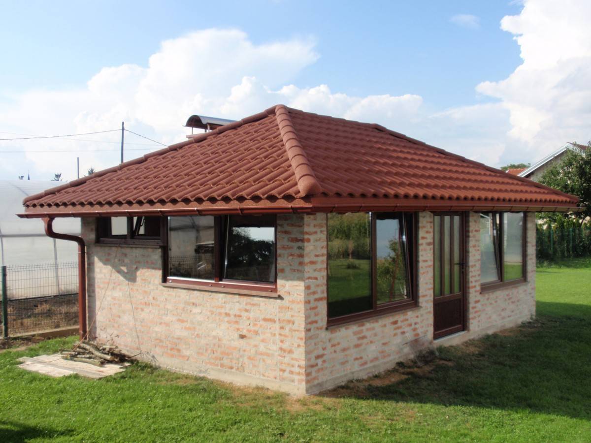 Obiteljska kuća