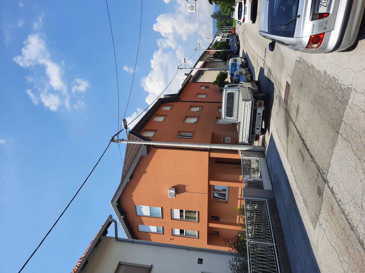 Kuća za više obitelji