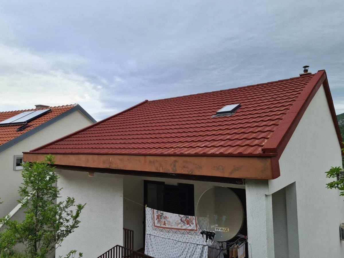 Obiteljska kuća
