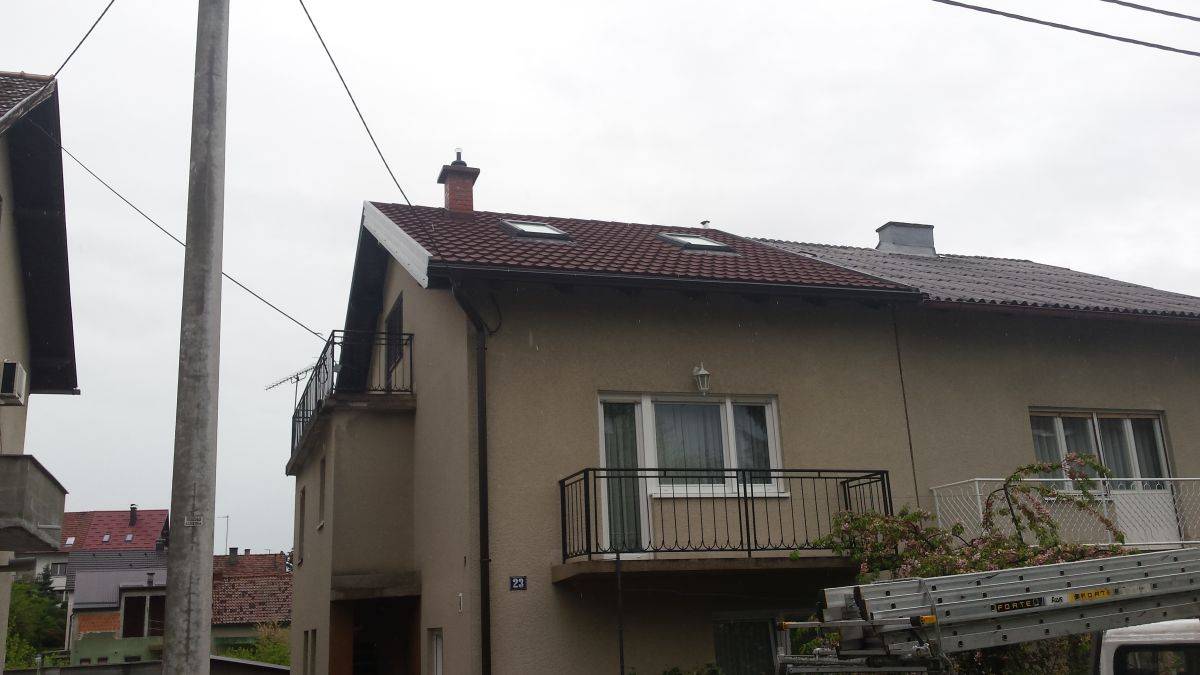 Obiteljska kuća