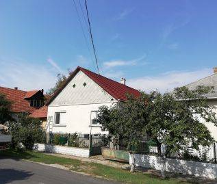 Családi ház