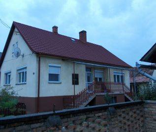 Klasszikus Spanyolvörös