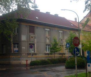 Társasház