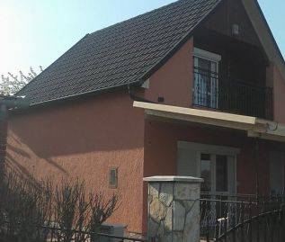 Családi ház