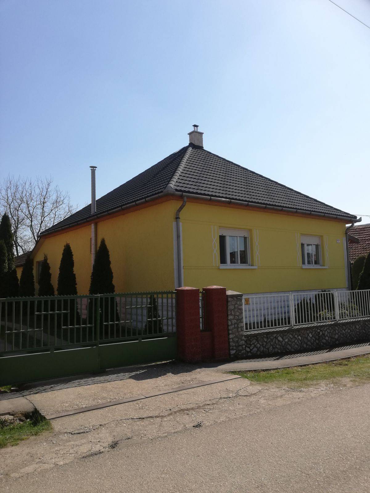 Családi ház