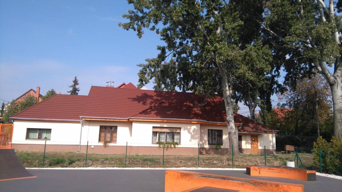 Alapszolgáltatási Központ