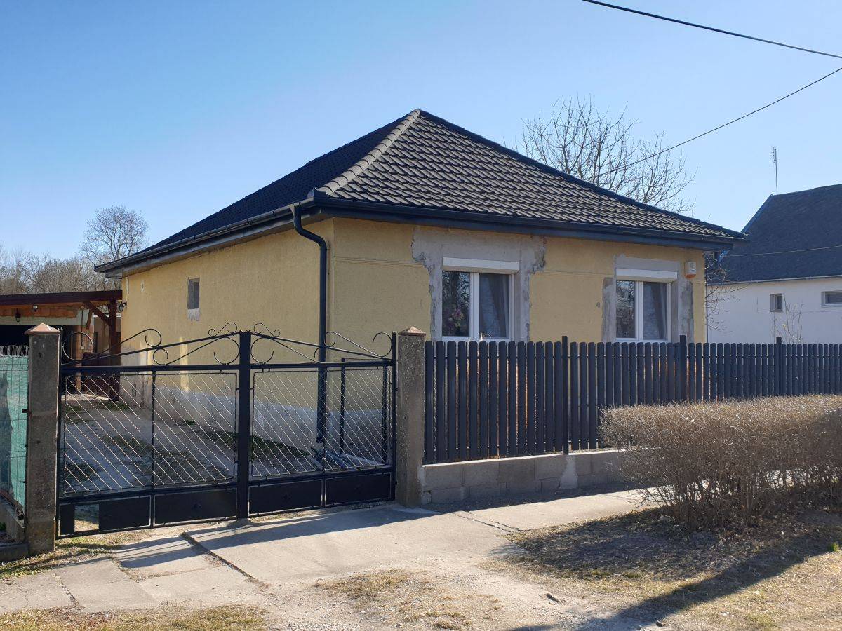 Családi ház