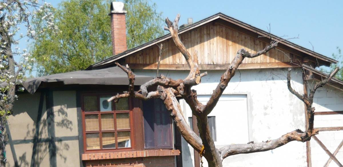 Családi ház, összetett tető