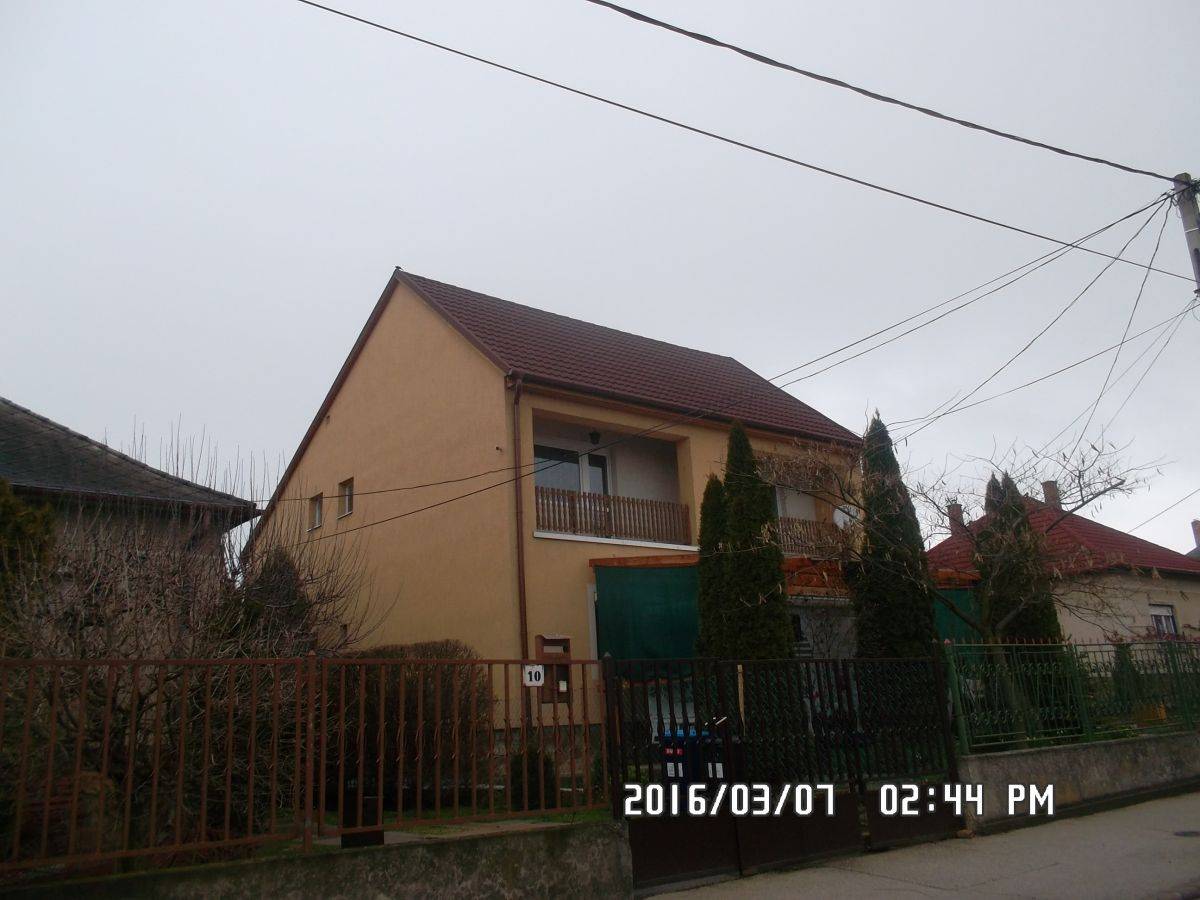 Családi ház