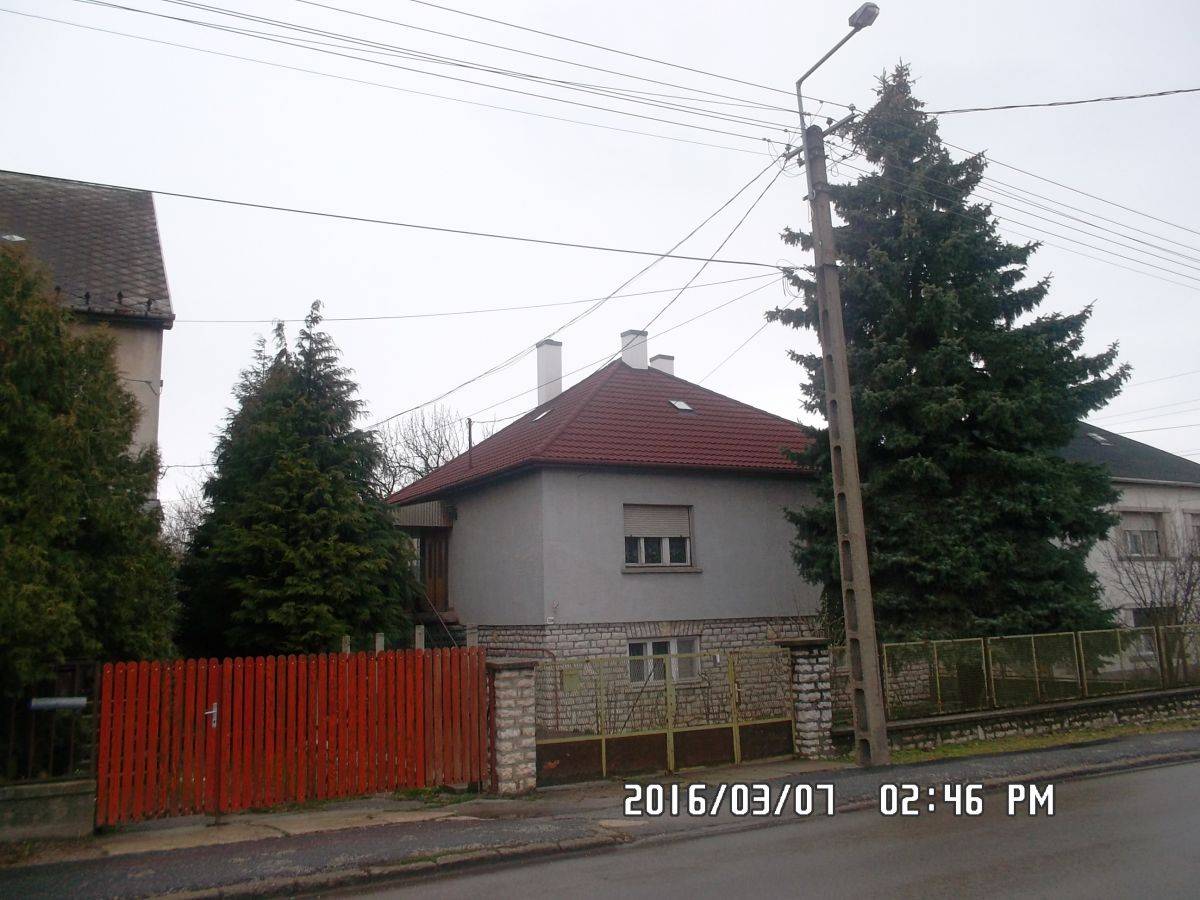 Családi ház