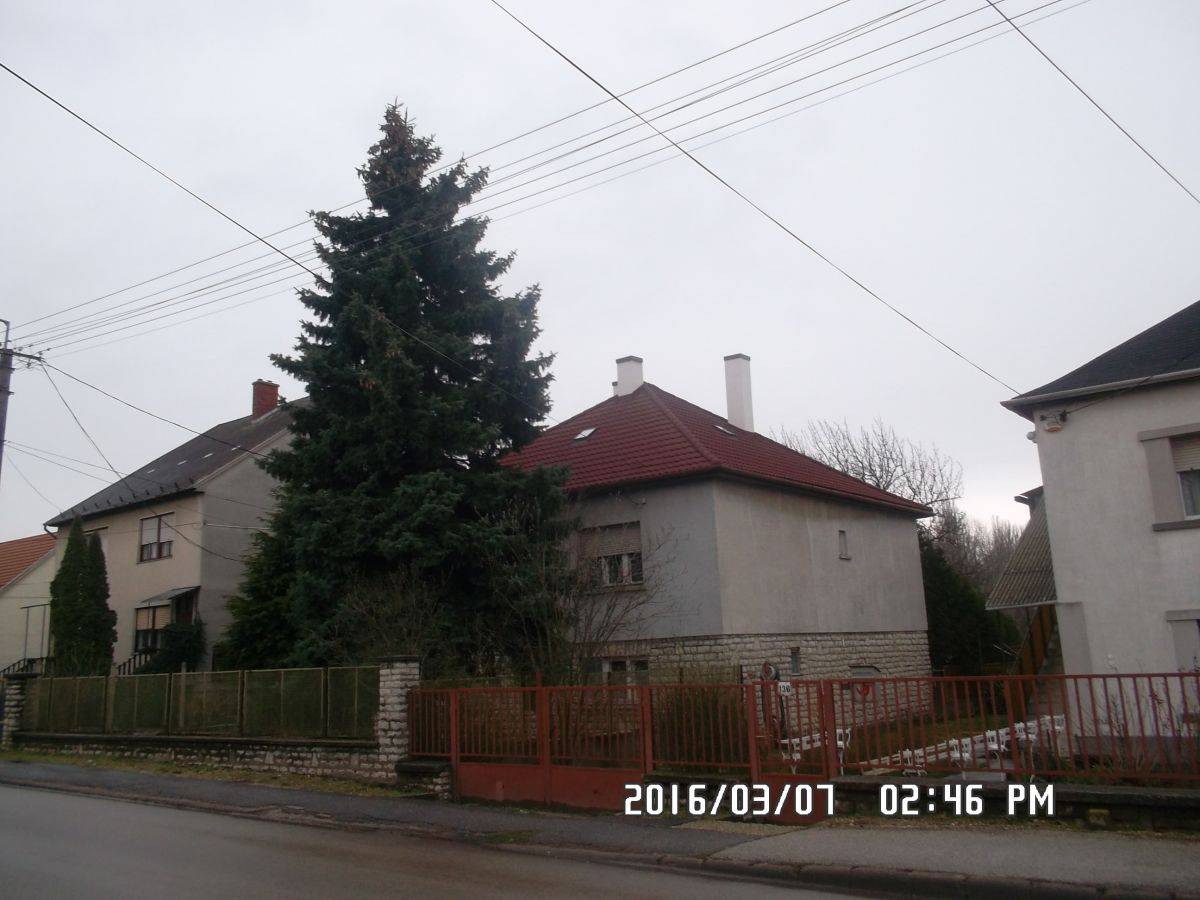 Családi ház