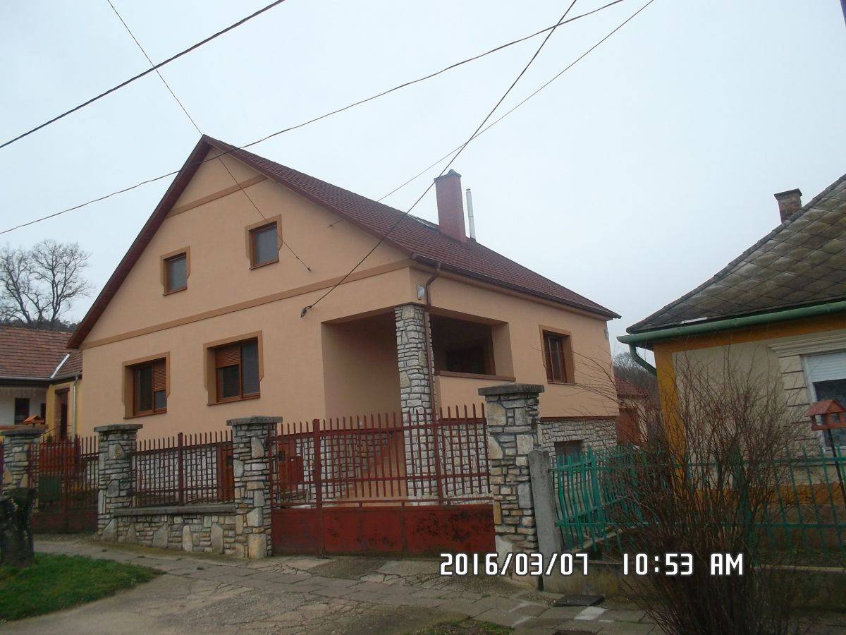 Családi ház