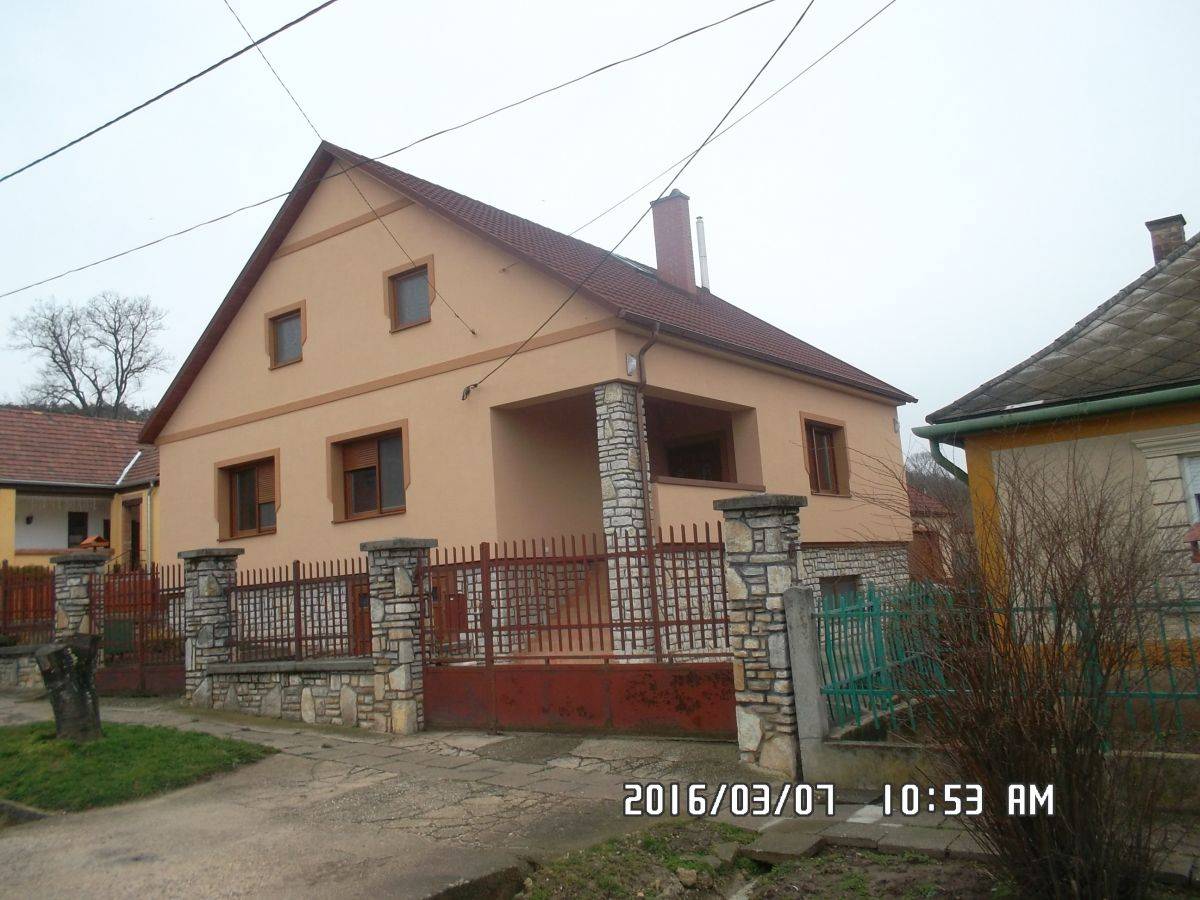 Családi ház