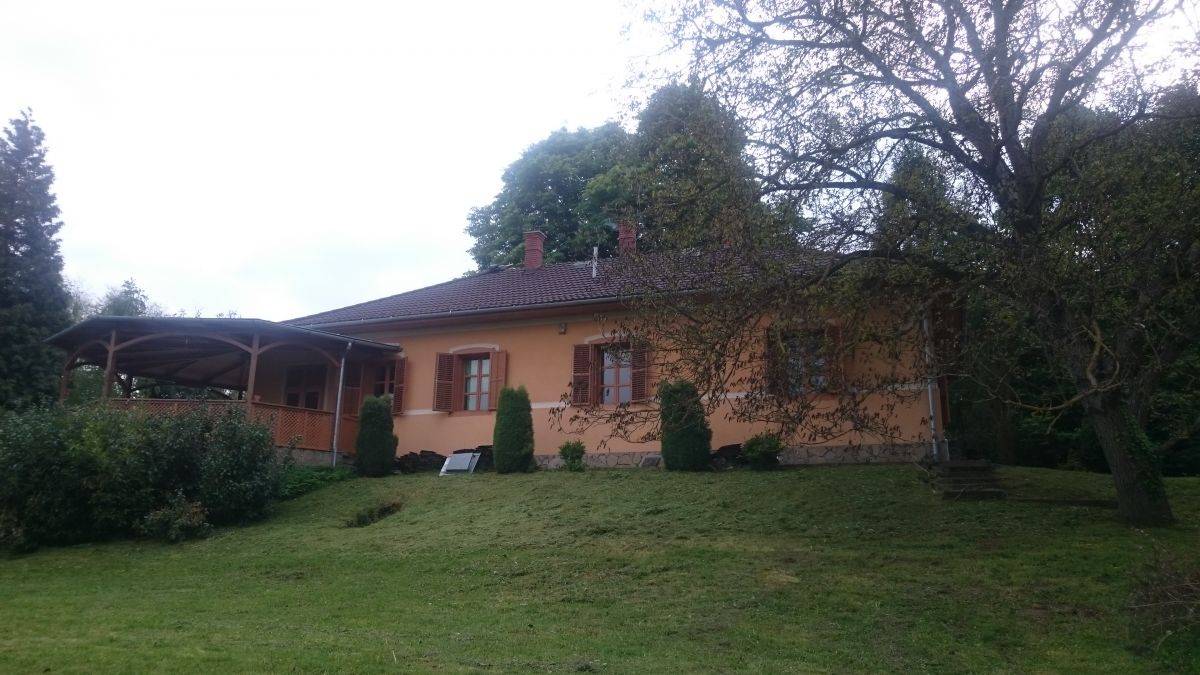 Családi ház