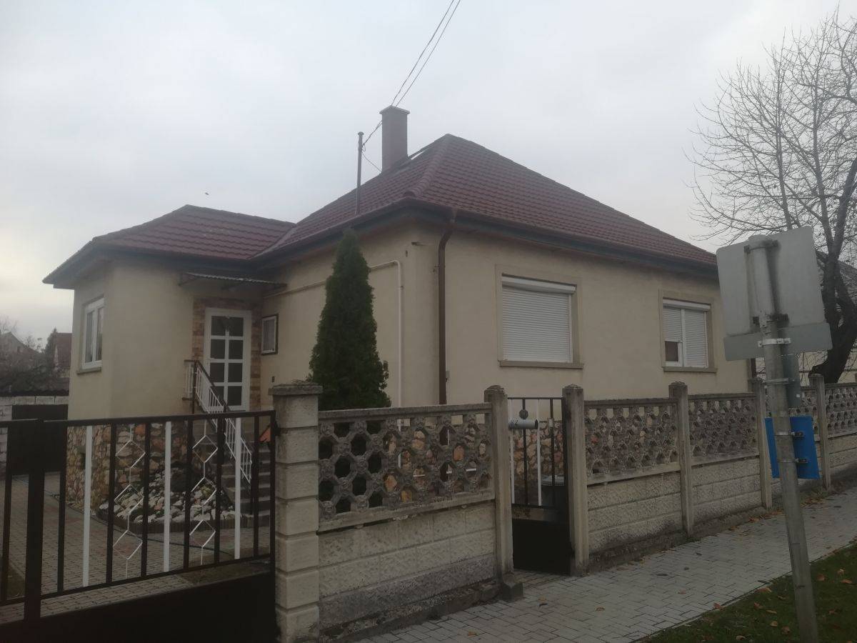Családi ház