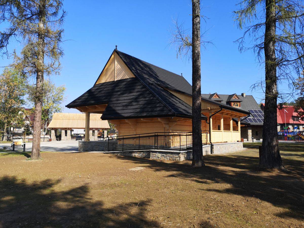 Budynek oświaty