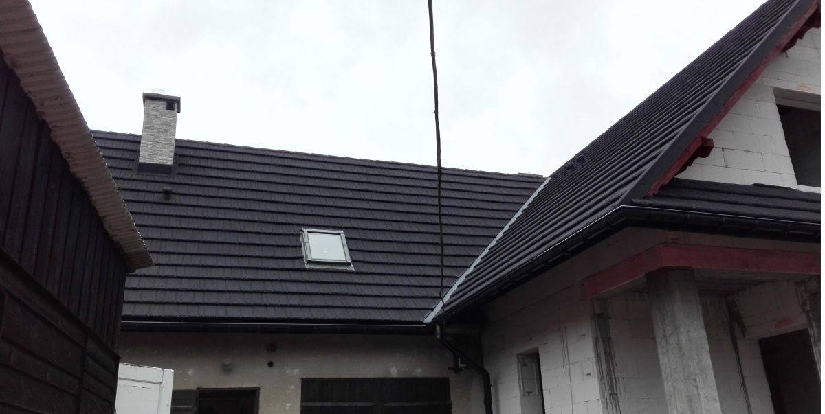 Dach Corona deep black