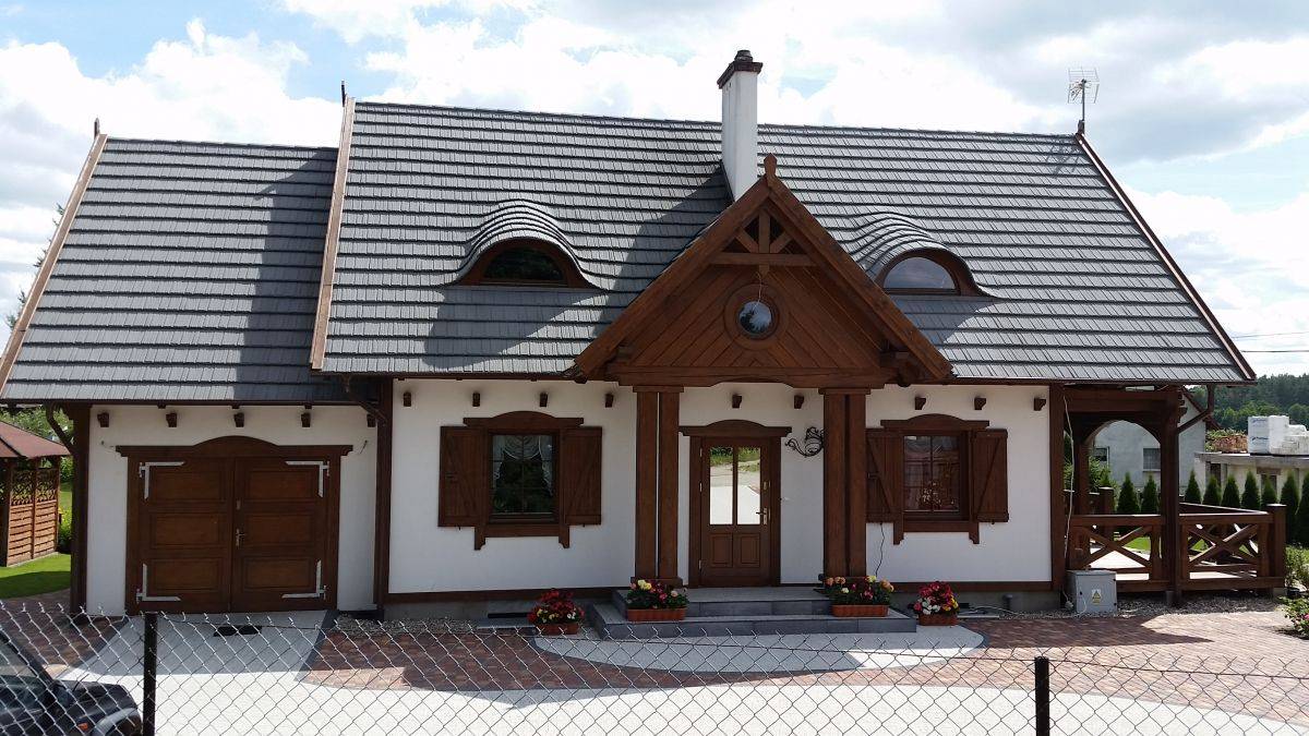 Dworek z Coroną Ashwood