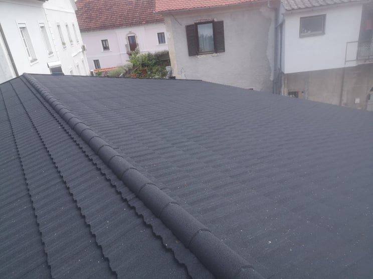 Večstanovanjska hiša