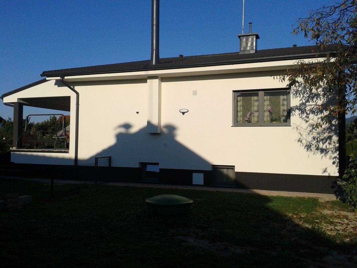 STANOVANJSKA HIŠA V LOČICI OB SAVINJI