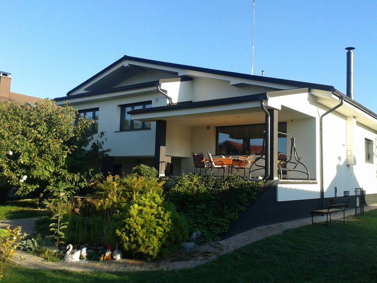 STANOVANJSKA HIŠA V LOČICI OB SAVINJI