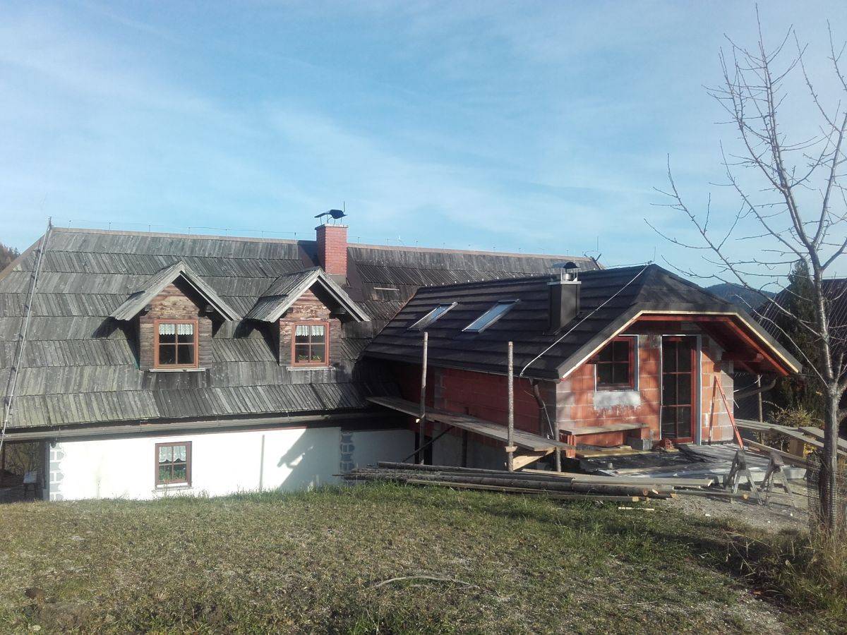 Enodružinska hiša