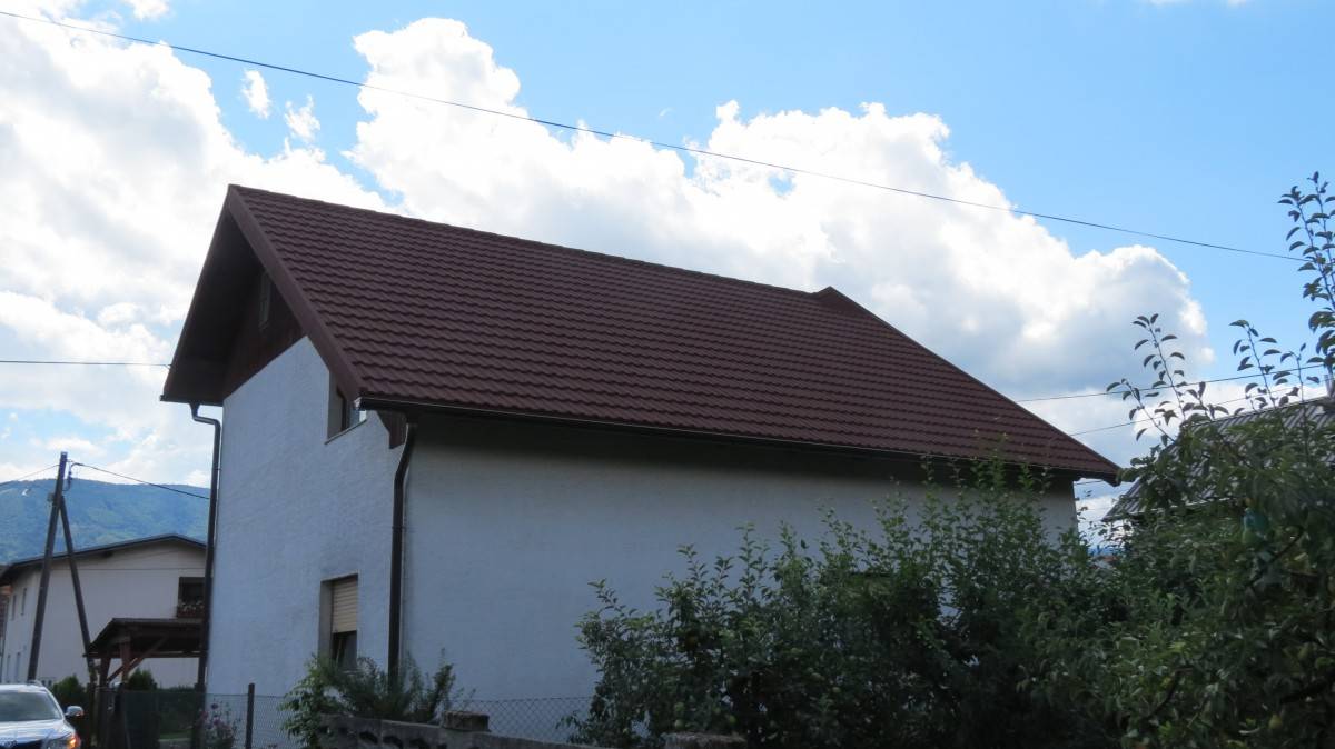 Stanovanjska hiša LIMBUŠ